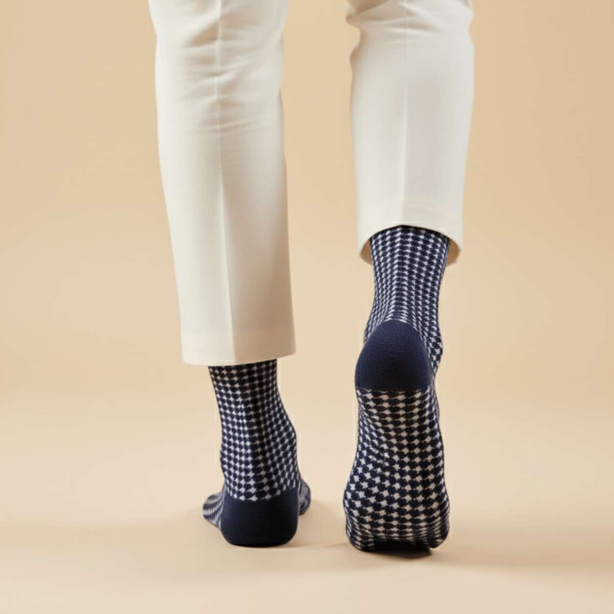 Signature Weave: Patterned Perfection - Sockscarving - Feel The Comfort