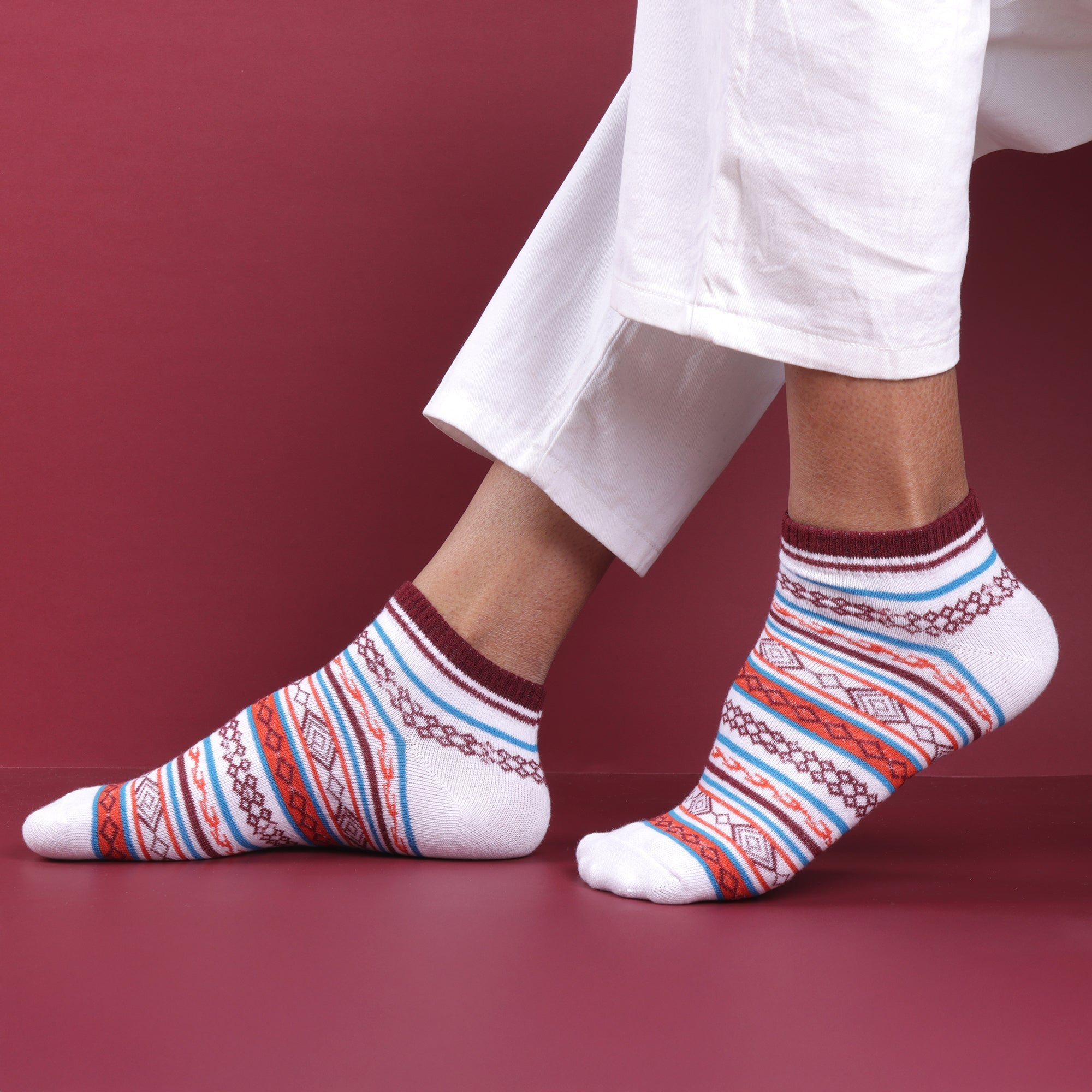 MULTICOLOR NOSHOW EDITION- WHITE/RED