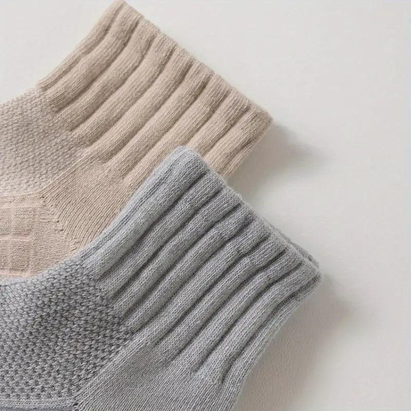 Essential Pulse: Your Daily Boost - Sockscarving - Feel The Comfort