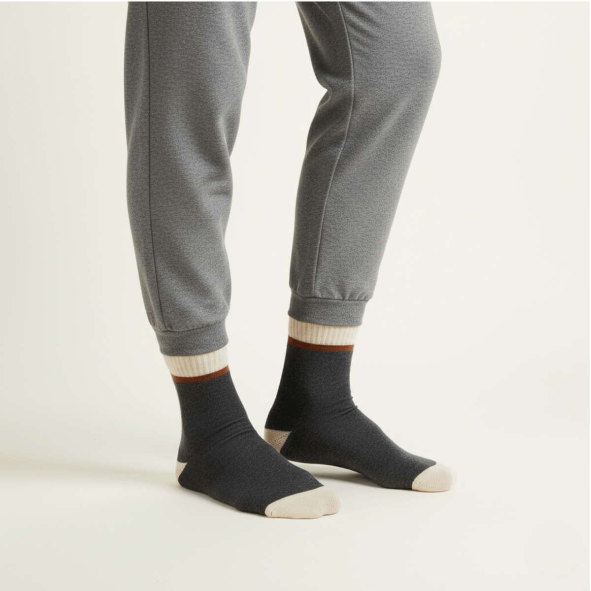 Subtle Pop - CREAM - Sockscarving - Feel The Comfort