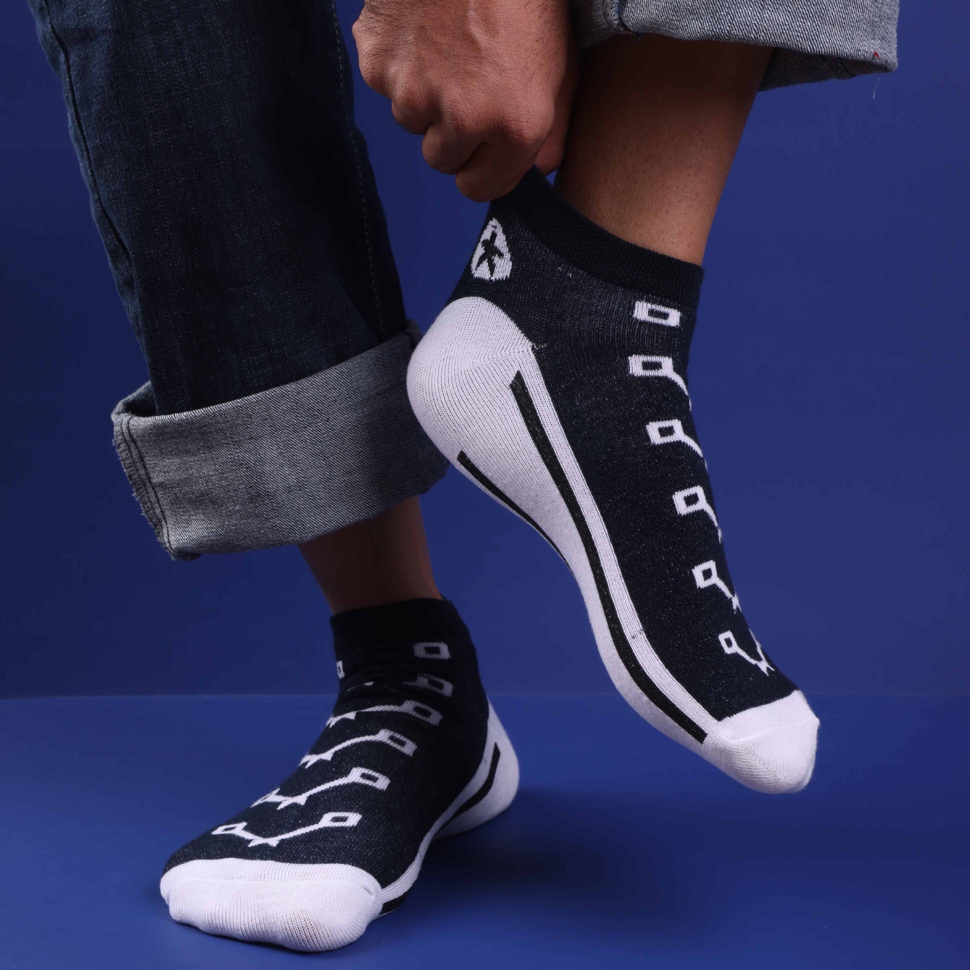 URBAN SHOE EDITION- BLACK
