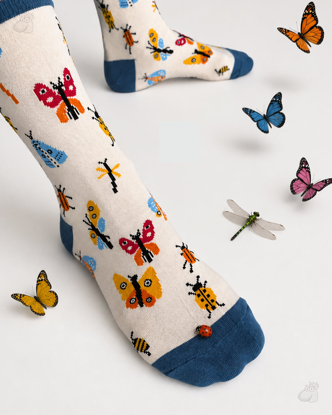 Pixo Socks Sockscarving- Rainy Days Edition