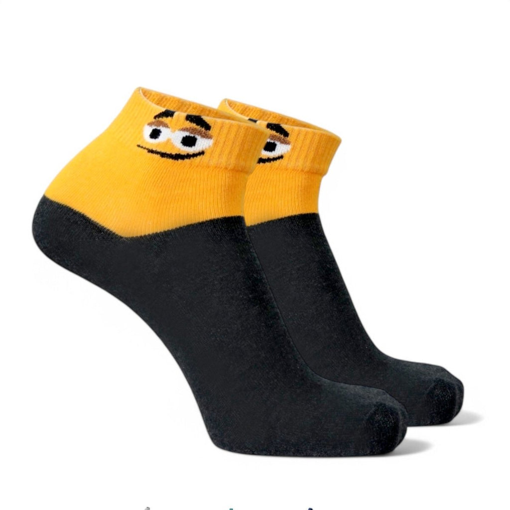 Wacky Gaze - YELLOW - Sockscarving - Feel The Comfort