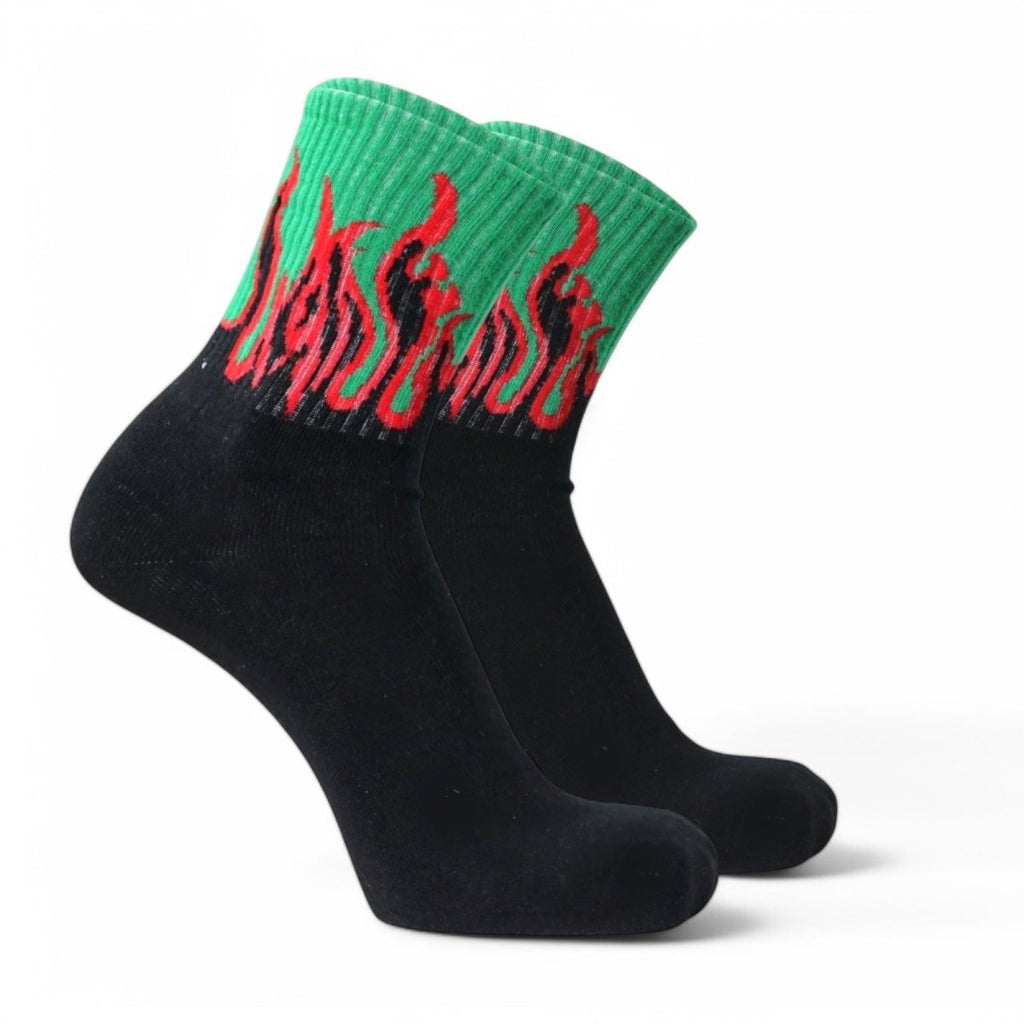 Elemental Blaze - BLACK/GREEN - RED FLAMES - Sockscarving - Feel The Comfort