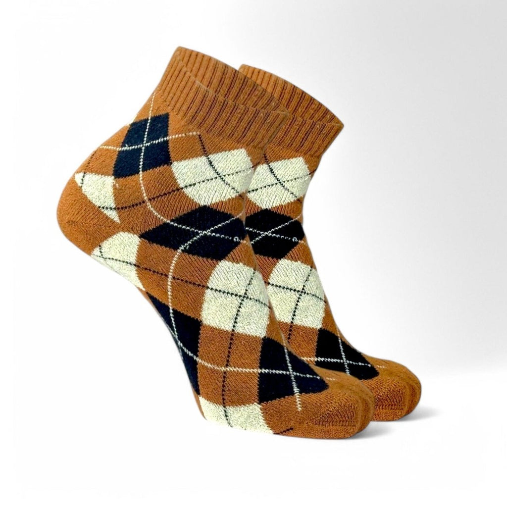 Winter Argyle - Light Brown - Sockscarving - Feel The Comfort