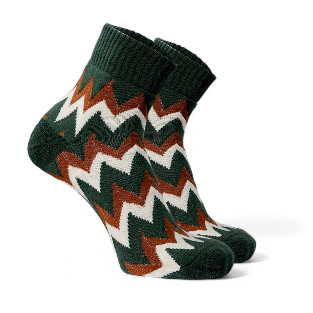 Winter Chevron - Green - Sockscarving - Feel The Comfort
