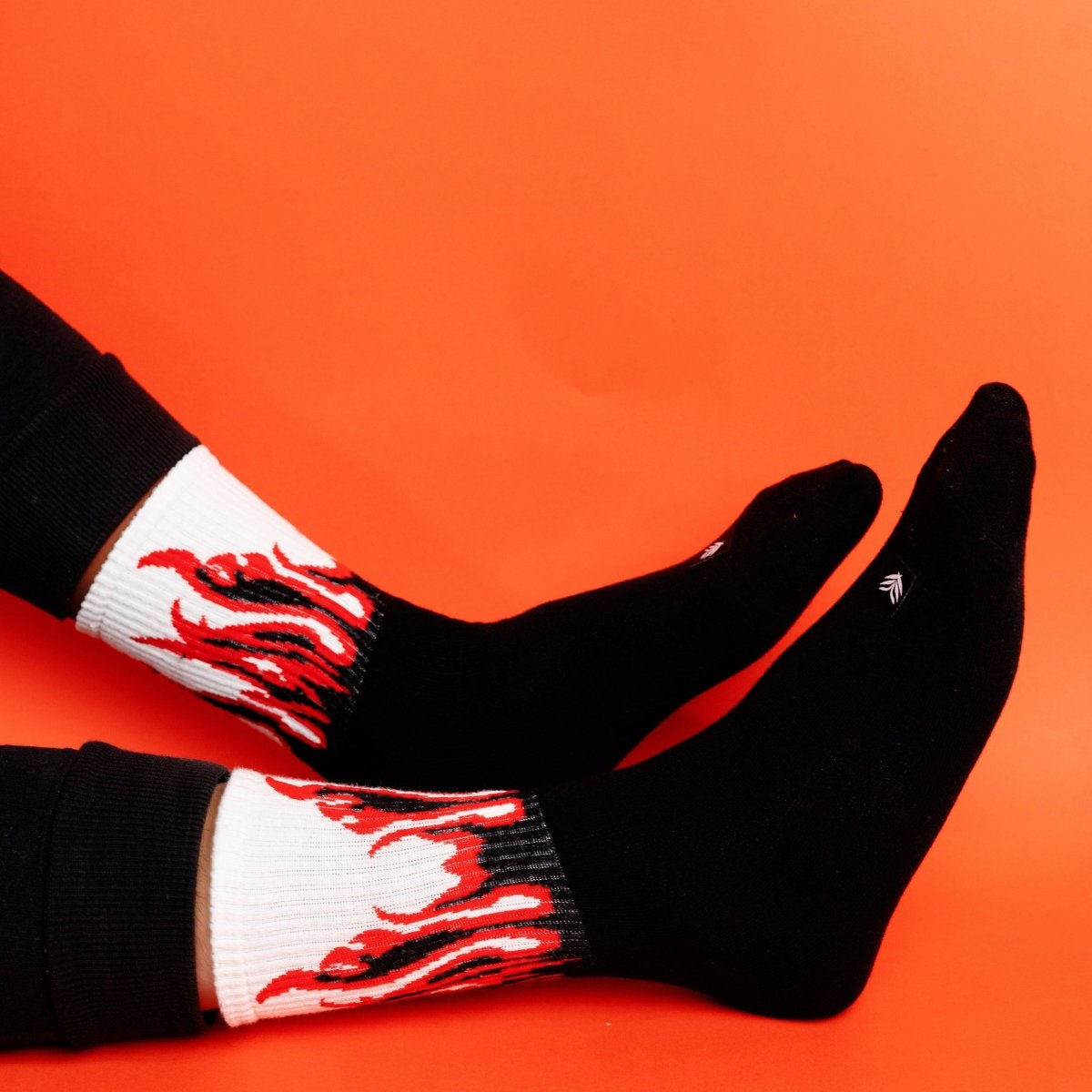 Elemental Blaze: Feel the Energy - Sockscarving - Feel The Comfort